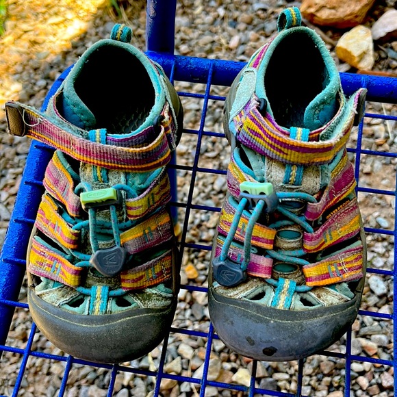 Keen Newport Water Sandals sz. 10 - Picture 1 of 4